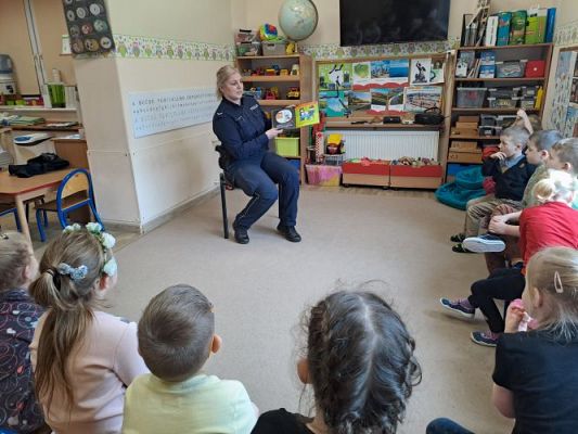 Grafika #6: 23.02.2024 Spotkanie z policjantem gr II