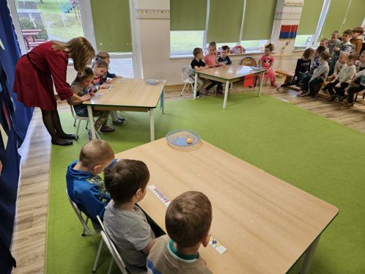 Grafika #21: 22.02.2024 Międzygrupowy konkurs matematyczny pn."Przybij piątkę"