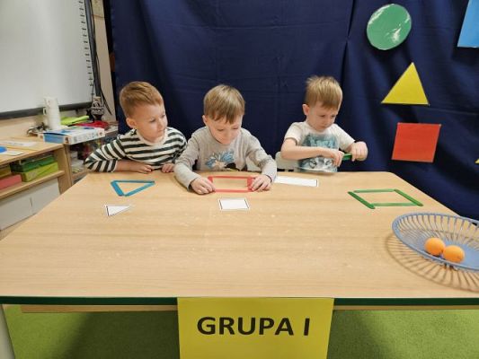 Grafika #26: 22.02.2024 Międzygrupowy konkurs matematyczny pn."Przybij piątkę"