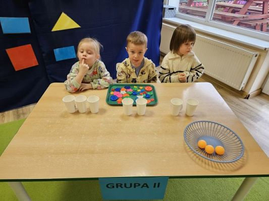 Grafika #34: 22.02.2024 Międzygrupowy konkurs matematyczny pn."Przybij piątkę"