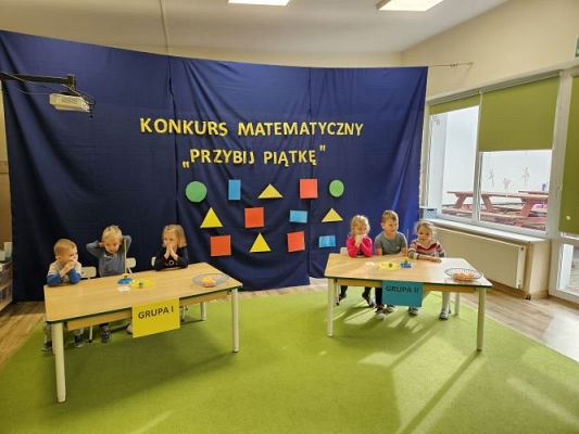 Grafika #53: 22.02.2024 Międzygrupowy konkurs matematyczny pn."Przybij piątkę"