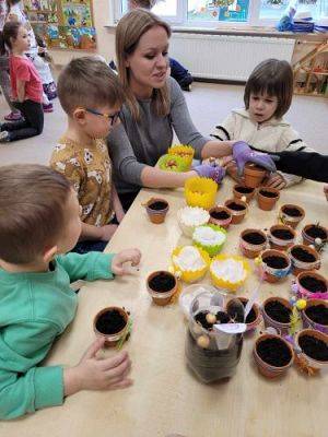 Grafika #24: 19.03.2024 Mali ogrodnicy gr II