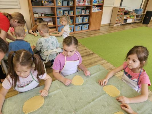 Grafika #2: 14-15.03.2024 Wielkanocne warsztaty cukiernicze w gr III