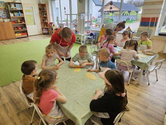 Grafika #7: 14-15.03.2024 Wielkanocne warsztaty cukiernicze w gr III