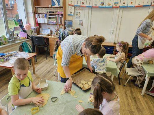 Grafika #8: 14-15.03.2024 Wielkanocne warsztaty cukiernicze w gr III