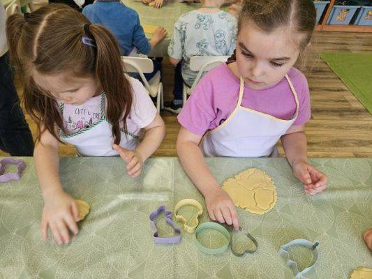 Grafika #10: 14-15.03.2024 Wielkanocne warsztaty cukiernicze w gr III