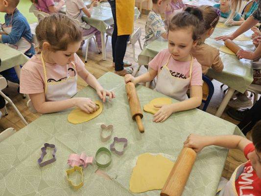 Grafika #11: 14-15.03.2024 Wielkanocne warsztaty cukiernicze w gr III