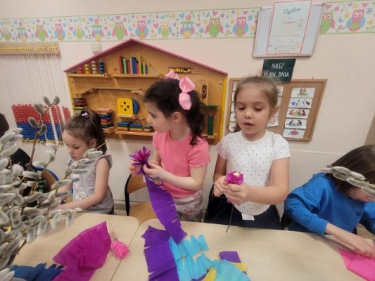 Grafika #26: 13.03.2024 Palmy wielkanocne - Warsztaty kreatywne w gr II