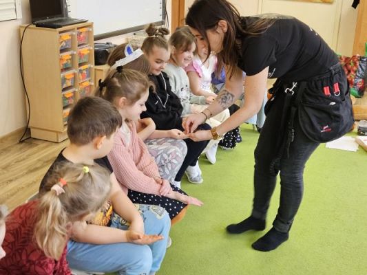 Grafika #9: 12.03.2024 Dogoterapia - gr III