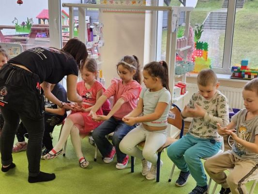 Grafika #70: 12.03.2024 Dogoterapia - gr III