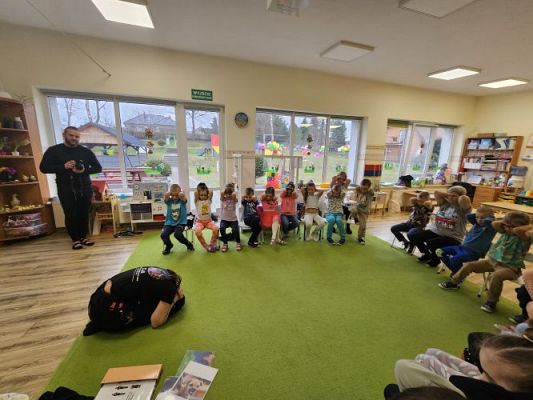 Grafika #74: 12.03.2024 Dogoterapia - gr III