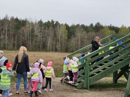 Grafika #87: 08.04.2024 Wycieczka do lasu - spotkanie z leśnikiem