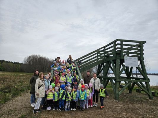 Grafika #97: 08.04.2024 Wycieczka do lasu - spotkanie z leśnikiem