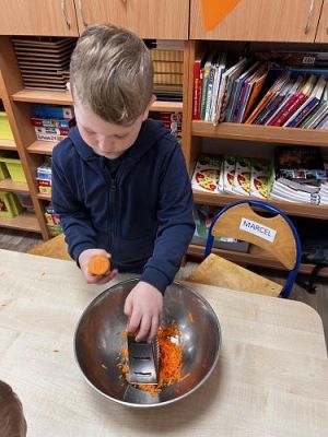 Grafika #25: 05.04.2024 Dzień Marchewki gr 2