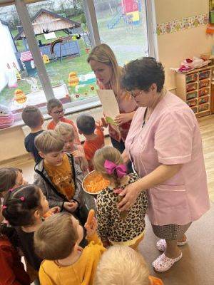 Grafika #38: 05.04.2024 Dzień Marchewki gr 2