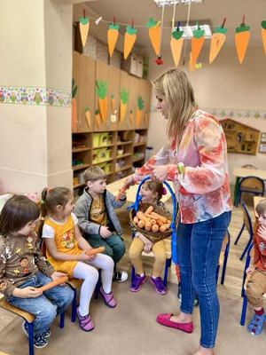 Grafika #39: 05.04.2024 Dzień Marchewki gr 2