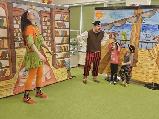 Grafika #14: 27.03.2024 Przedstawienie teatralne pt. "Pipi Langstrumpf"