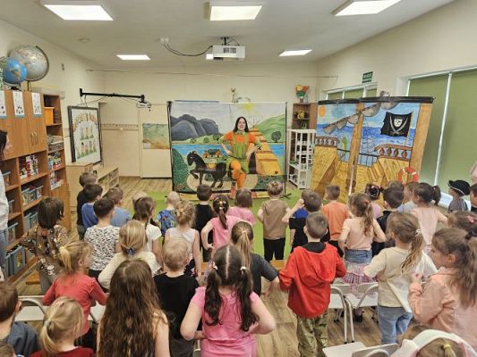 Grafika #28: 27.03.2024 Przedstawienie teatralne pt. "Pipi Langstrumpf"