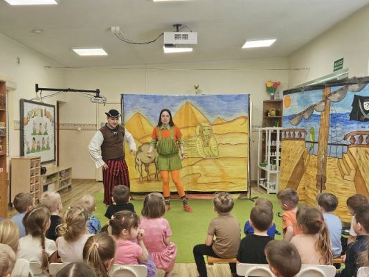 Grafika #34: 27.03.2024 Przedstawienie teatralne pt. "Pipi Langstrumpf"