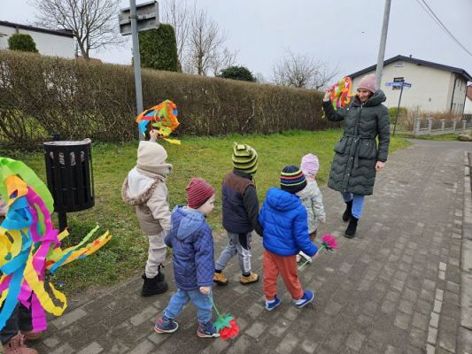 Grafika #1: 21.03.2024 Żegnaj zimoWitaj wiosno.