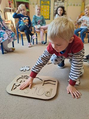 Grafika #11: 29.04.2024 Zajęcia edukacyjne Święta Majowe gr2