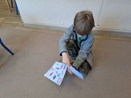 Grafika #15: 29.04.2024 Zajęcia edukacyjne Święta Majowe gr2