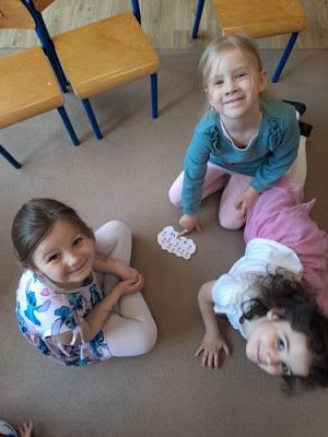 Grafika #19: 29.04.2024 Zajęcia edukacyjne Święta Majowe gr2