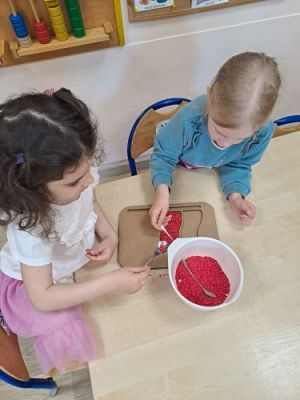 Grafika #27: 29.04.2024 Zajęcia edukacyjne Święta Majowe gr2