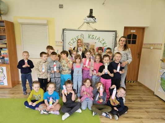 Grafika #27: 24.04.2024 Dzień Książki - spotkanie edukacyjno-czytelnicze z Panią Alicją Kisielewską