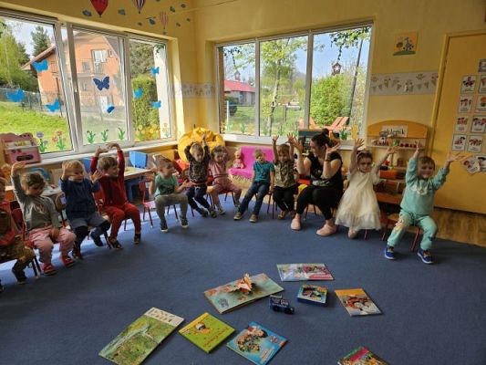 Grafika #34: 24.04.2024 Dzień Książki - spotkanie edukacyjno-czytelnicze z Panią Alicją Kisielewską