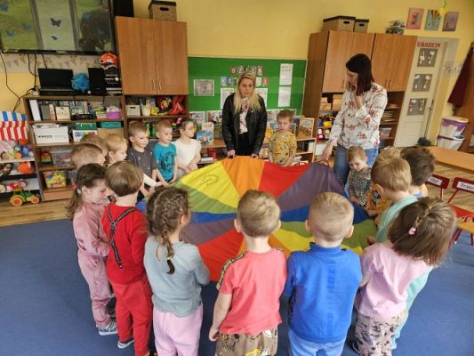 Grafika #56: 24.04.2024 Dzień Książki - spotkanie edukacyjno-czytelnicze z Panią Alicją Kisielewską