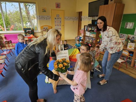 Grafika #60: 24.04.2024 Dzień Książki - spotkanie edukacyjno-czytelnicze z Panią Alicją Kisielewską