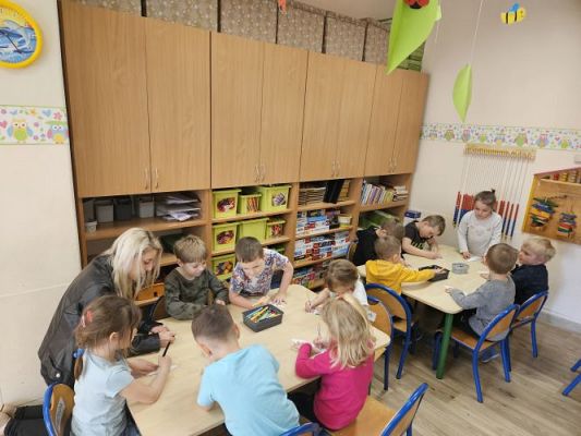 Grafika #82: 24.04.2024 Dzień Książki - spotkanie edukacyjno-czytelnicze z Panią Alicją Kisielewską