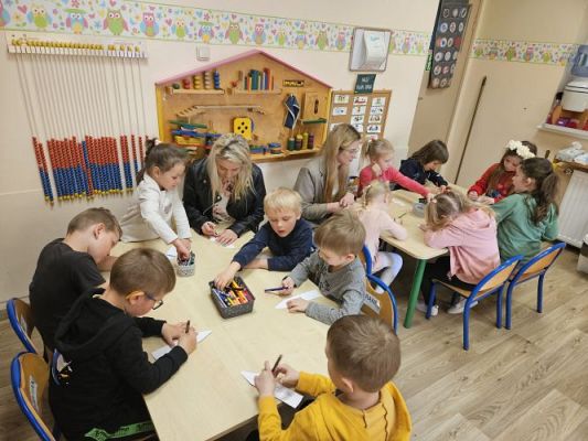 Grafika #84: 24.04.2024 Dzień Książki - spotkanie edukacyjno-czytelnicze z Panią Alicją Kisielewską