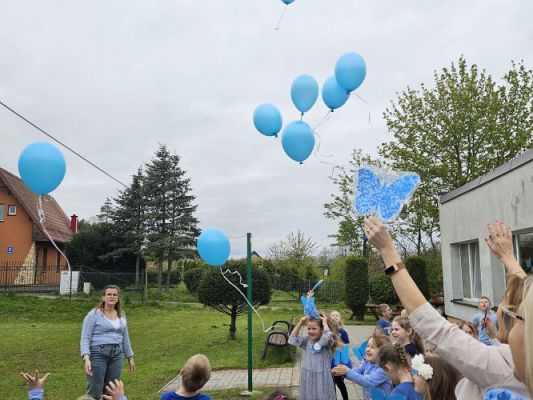 Grafika #16: 22.04.2024 Niebieskie Igrzyska