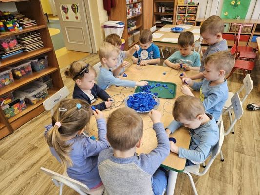 Grafika #30: 22.04.2024 Niebieskie Igrzyska