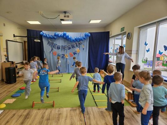 Grafika #65: 22.04.2024 Niebieskie Igrzyska