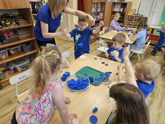 Grafika #69: 22.04.2024 Niebieskie Igrzyska