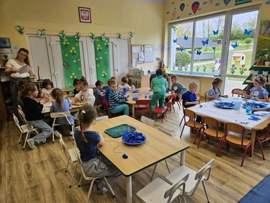 Grafika #88: 22.04.2024 Niebieskie Igrzyska