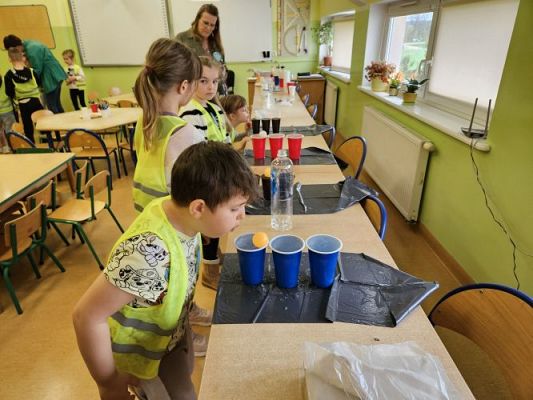 Grafika #7: 19.04.2024 Dzień Ziemi i Dzień Odnawialnych źródeł energii w Szkole Podstawowej w Wicku - cz.II