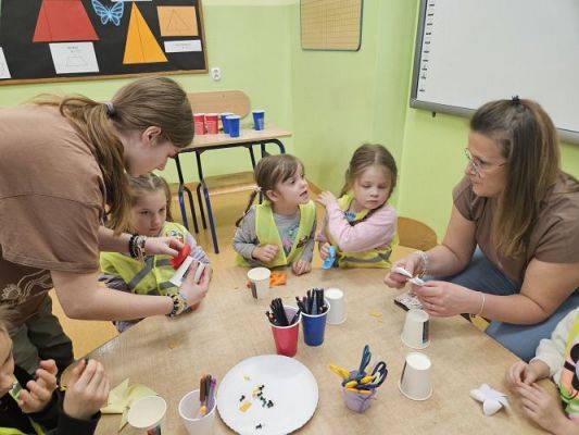 Grafika #34: 19.04.2024 Dzień Ziemi i Dzień Odnawialnych źródeł energii w Szkole Podstawowej w Wicku - cz.II