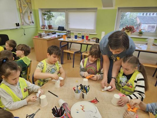 Grafika #38: 19.04.2024 Dzień Ziemi i Dzień Odnawialnych źródeł energii w Szkole Podstawowej w Wicku - cz.II