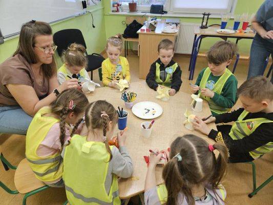 Grafika #40: 19.04.2024 Dzień Ziemi i Dzień Odnawialnych źródeł energii w Szkole Podstawowej w Wicku - cz.II