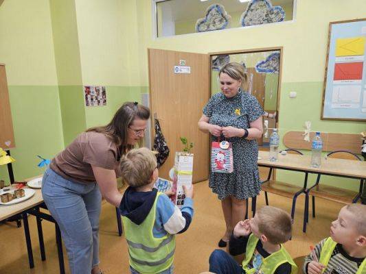 Grafika #46: 19.04.2024 Dzień Ziemi i Dzień Odnawialnych źródeł energii w Szkole Podstawowej w Wicku - cz.II