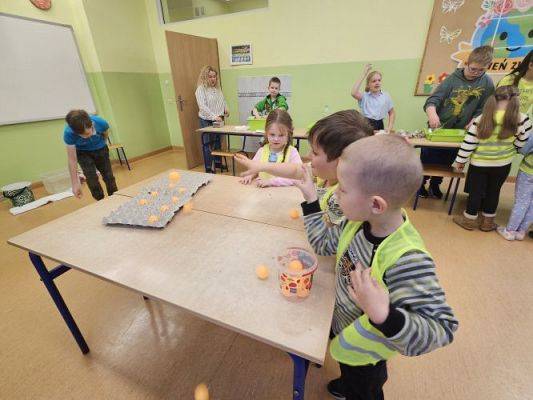 Grafika #71: 19.04.2024 Dzień Ziemi i Dzień Odnawialnych źródeł energii w Szkole Podstawowej w Wicku - cz.II