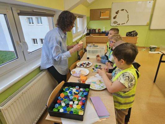 Grafika #84: 19.04.2024 Dzień Ziemi i Dzień Odnawialnych źródeł energii w Szkole Podstawowej w Wicku - cz.II