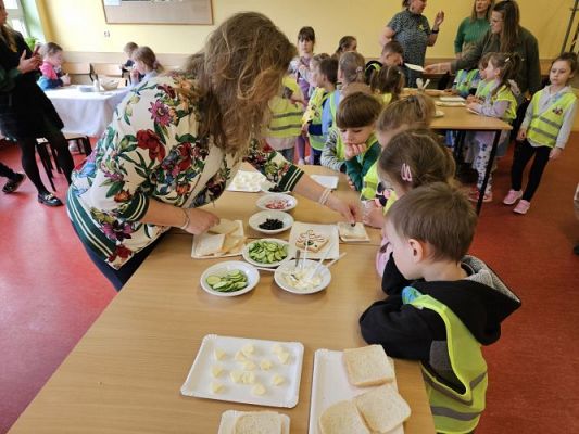 Grafika #92: 19.04.2024 Dzień Ziemi i Dzień Odnawialnych źródeł energii w Szkole Podstawowej w Wicku - cz.I