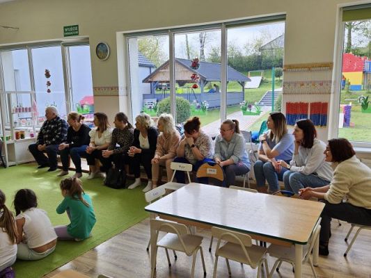 Grafika #1: 18.04.2024 Zajęcia otwarte dla rodziców w gr III