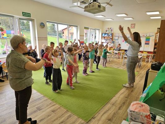 Grafika #4: 18.04.2024 Zajęcia otwarte dla rodziców w gr III