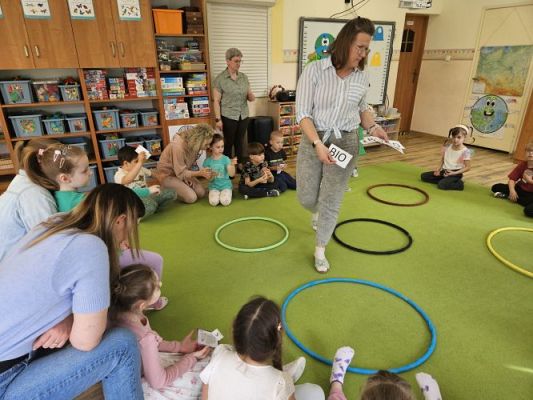 Grafika #44: 18.04.2024 Zajęcia otwarte dla rodziców w gr III